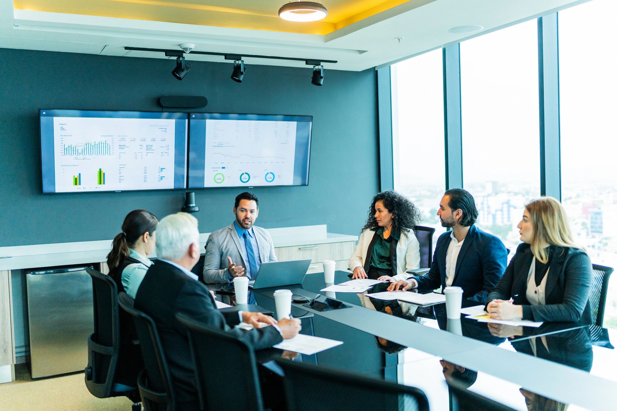 Reunión ejecutiva sobre estrategia tecnológica