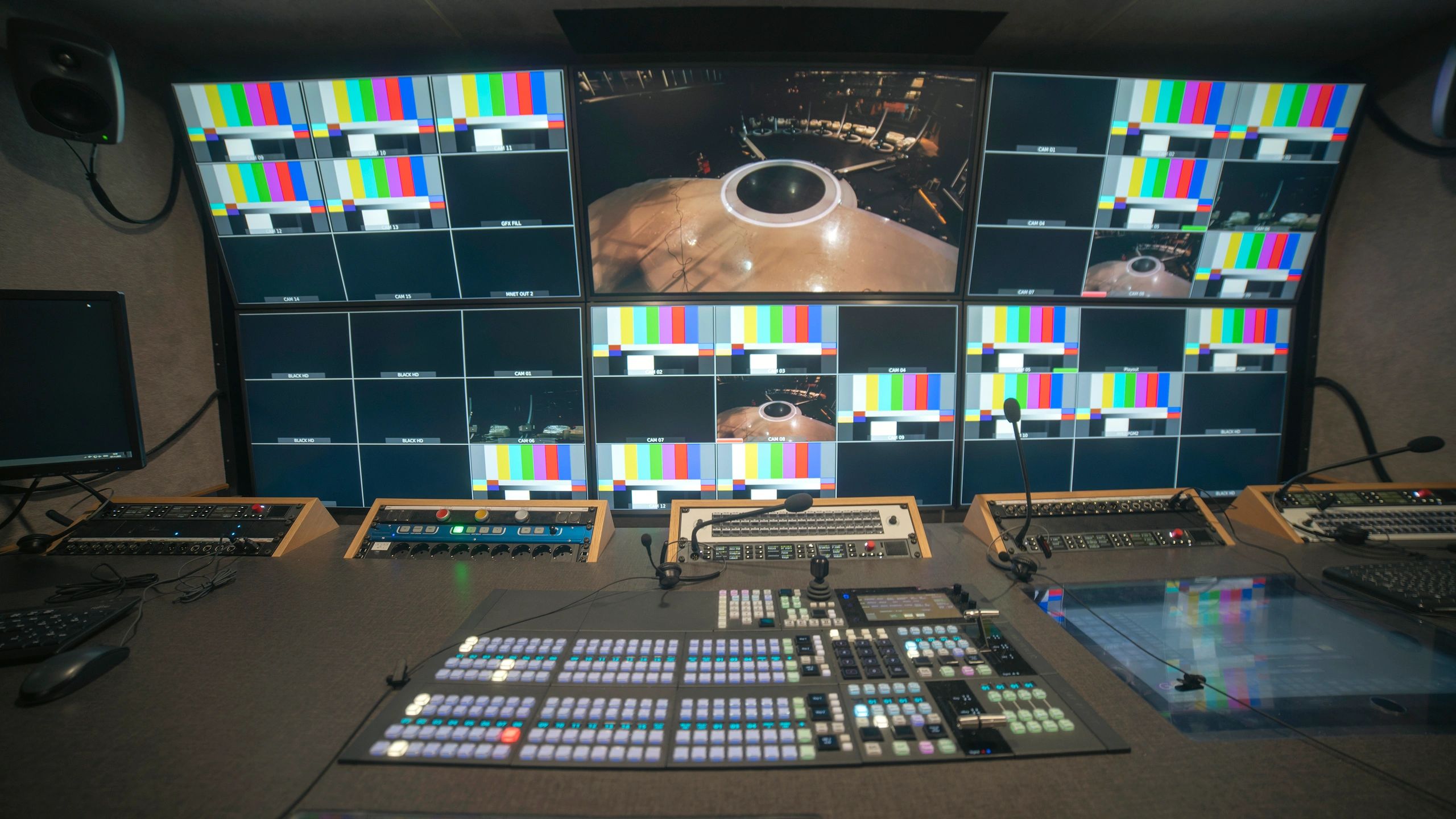 Sala de control e infraestructura tecnológica
